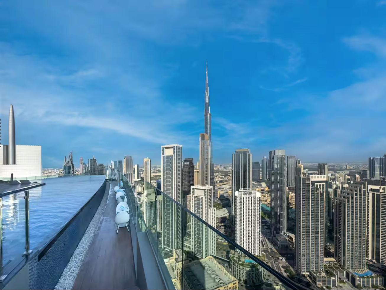 Apartment Stunning 62nd Floor With Burj View *